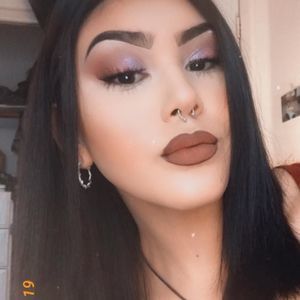 Meet your Posher, Danella